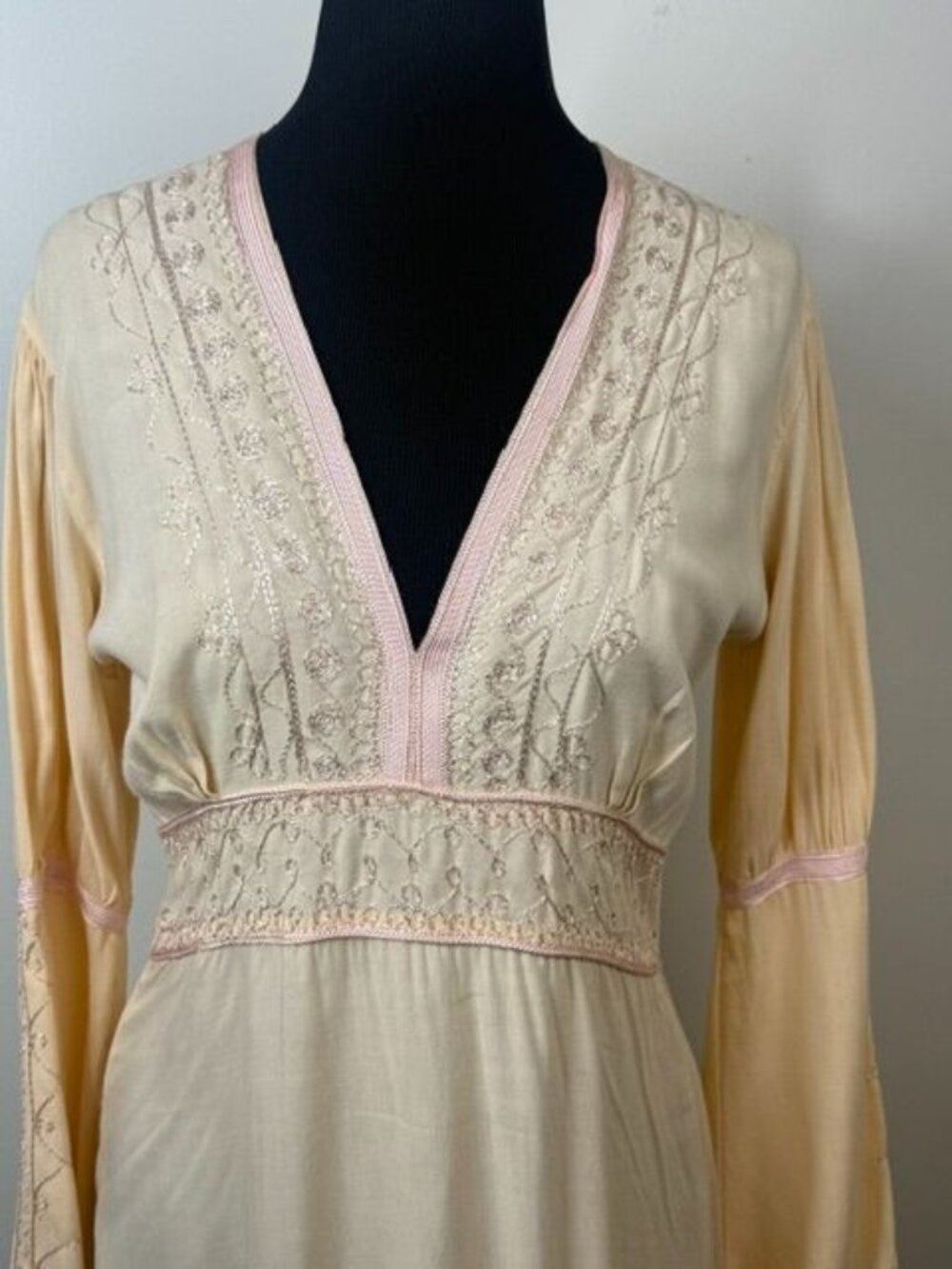 Vanesska for Calypso Christiane Celle Peach Embroidered Boho Tunic Dress Size S - Picture 3 of 10